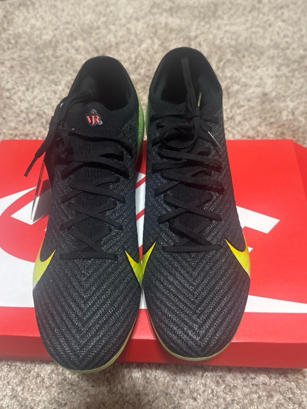Nike Men’s Black/Yellow Athletic Soccer Shoes